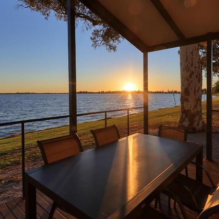 Lake Boga Caravan Park Exterior foto